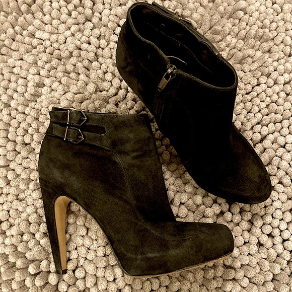 Suede booties - Picture 2 of 13